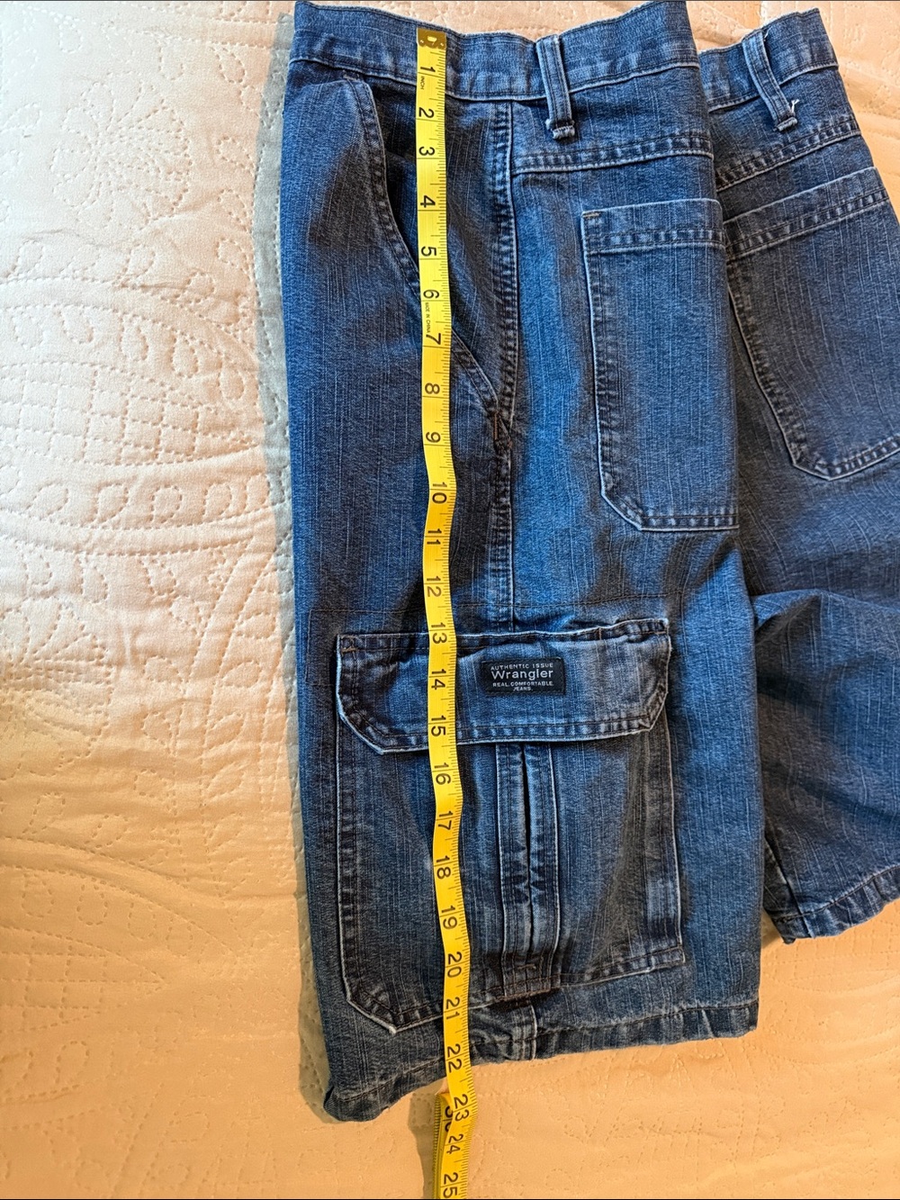 Wrangler Blue Denim Shorts with Branded Patch - Picture 4 of 6